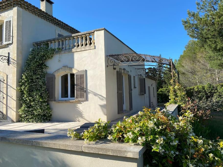 Appartement Dans Bastide A Saint Remy De Provence المظهر الخارجي الصورة